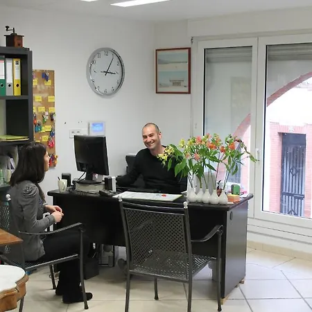 La Petite De Saint-sernin Hostal